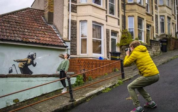 لوحة جدارية مستوحاة من كورونا ترفع سعر منزل لملايين الدولارات